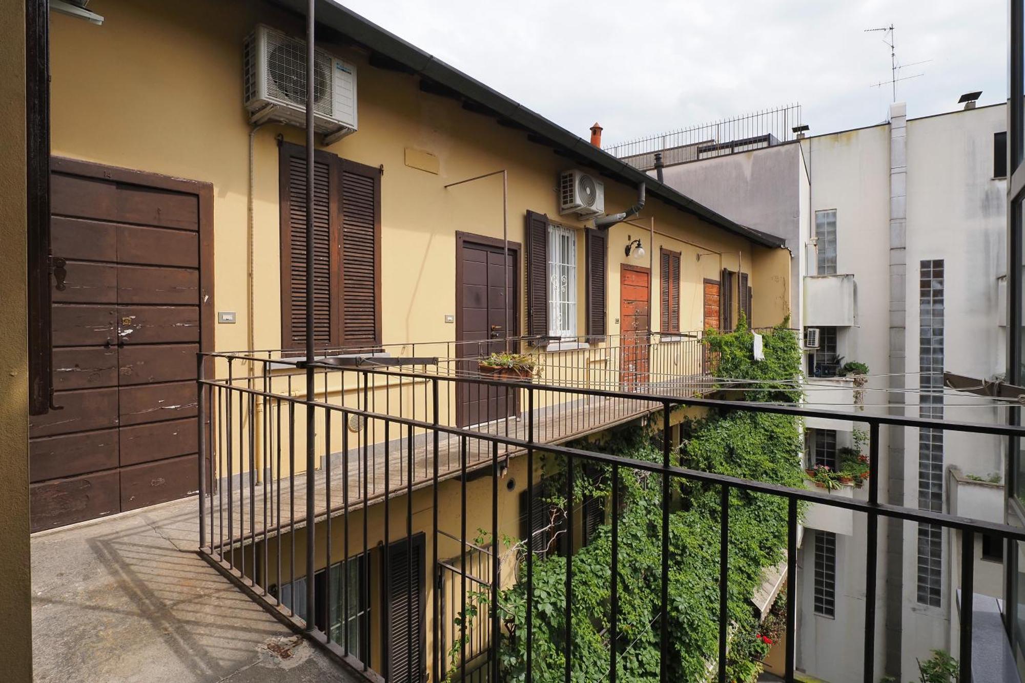 Appartamento Primopiano - Rosmini Milano Esterno foto